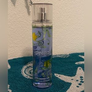 Bath & Body Works fine fragrance mist